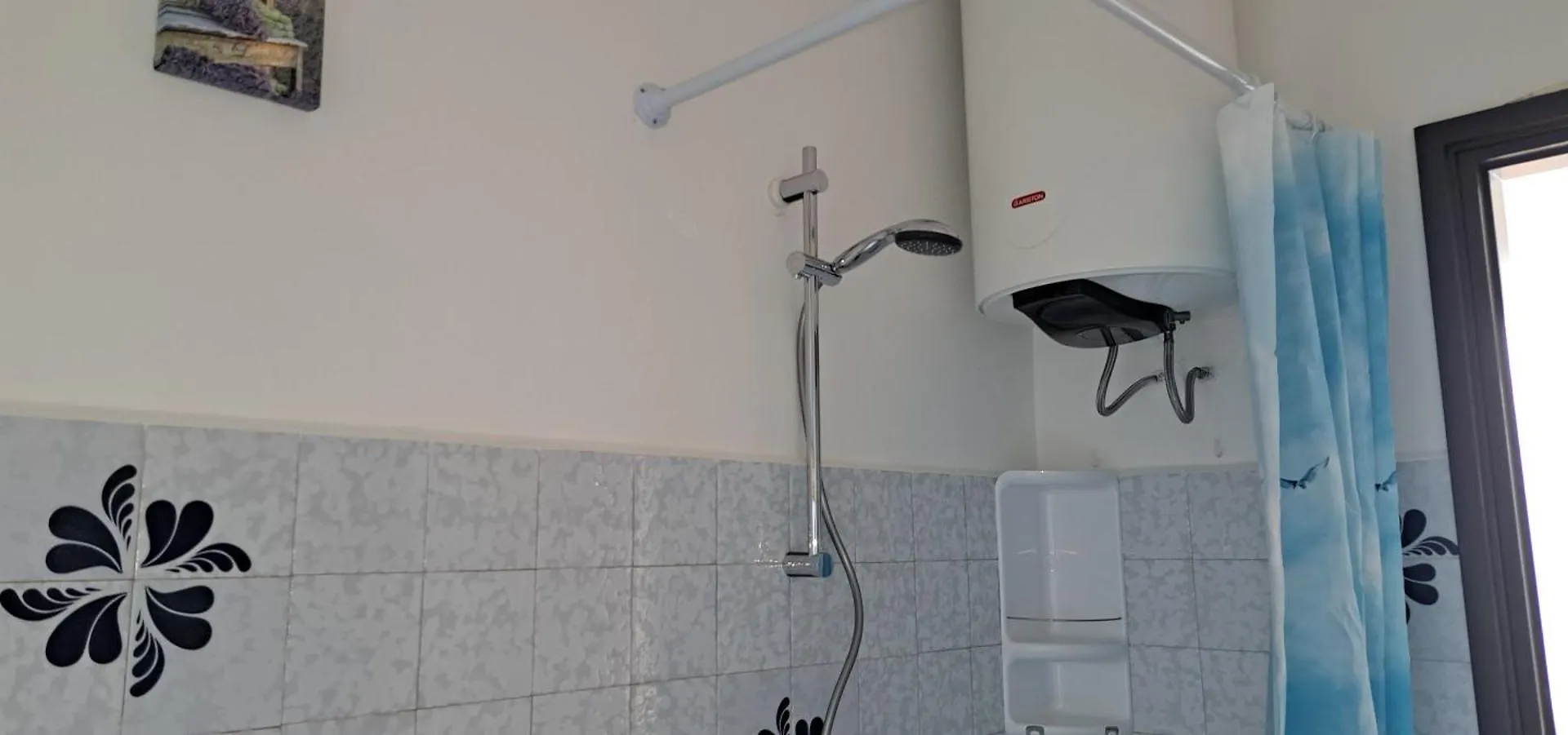 Apartment Tre Finestre Sul Lago Perledo Italy